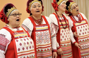 Музыкальна гостиная Народного коллектива "Хор русской песни "Радуга" 
