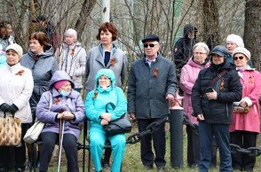 ТОРЖЕСТВЕННАЯ ЦЕРЕМОНИЯ ВОЗЛОЖЕНИЯ НА МЕМОРИАЛЕ РАБОТНИКАМ ЗАВОДА ГАЛОГЕН, ПОГИБШИМ В ГОДЫ ВЕЛИКОЙ ОТЕЧЕСТВЕННОЙ ВОЙНЫ 1941 - 1945 ГГ.