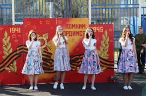 Праздничная программа, посвященная дню Победы в Великой Отечественной войне «ПОБЕДНАЯ ВЕСНА»