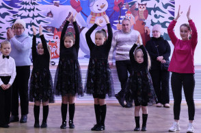 Развлекательная программа "Рождественские забавы"